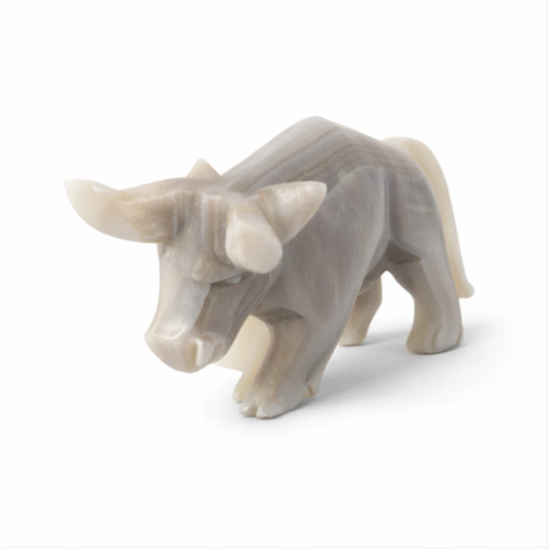 Statua toro in onice Onixe Design Grigio Messina risultato